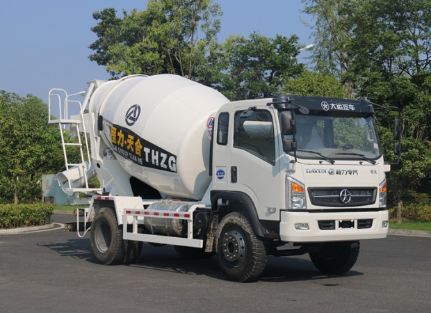 大運(yùn)運(yùn)途6方攪拌車(chē)