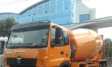 福田歐曼18方攪拌車(chē)